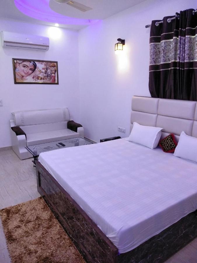 Hotel Rest Palace Agra  Esterno foto